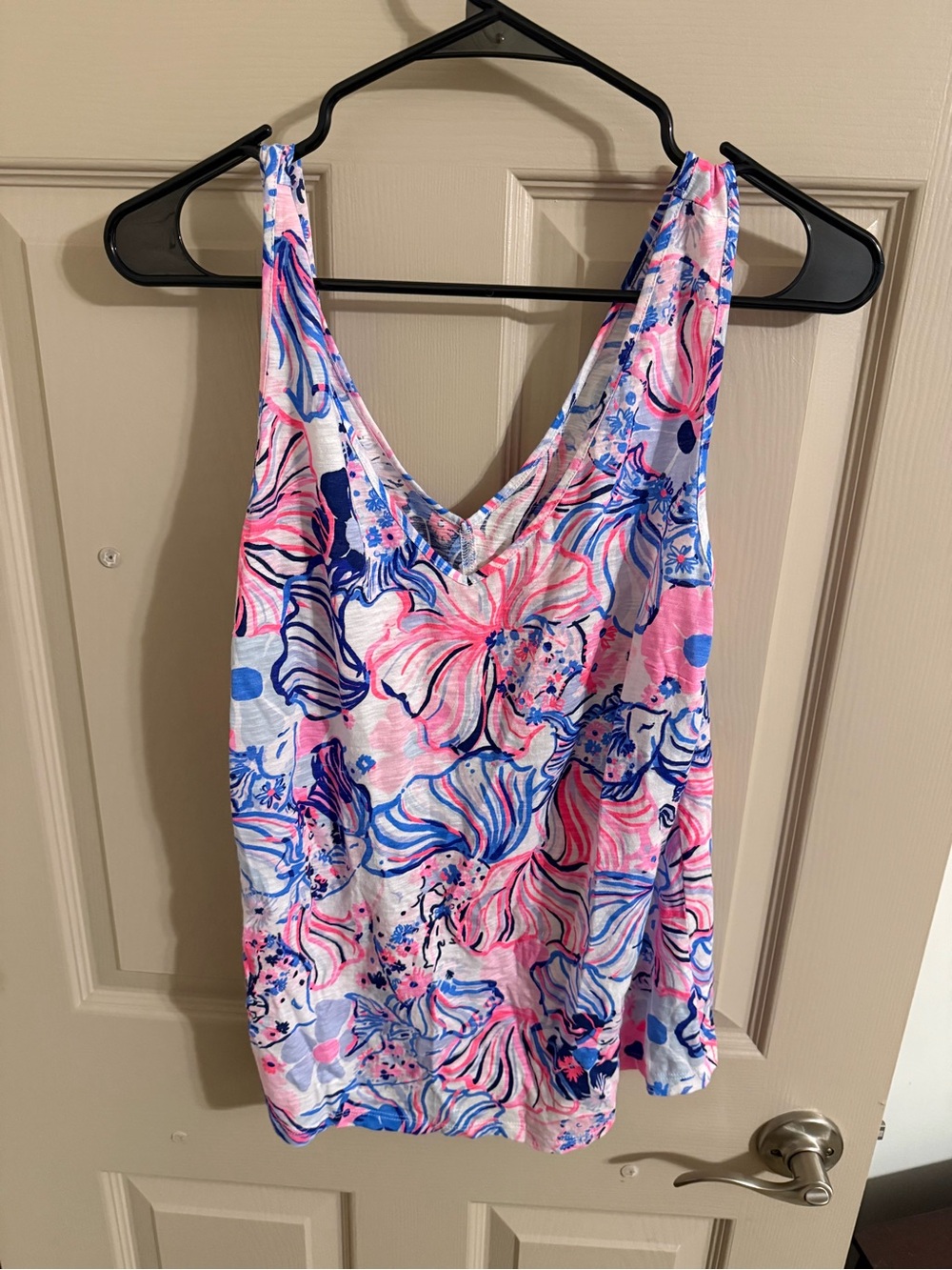 Lilly Pulitzer Pink Blue Floral V-Neck Tank Top